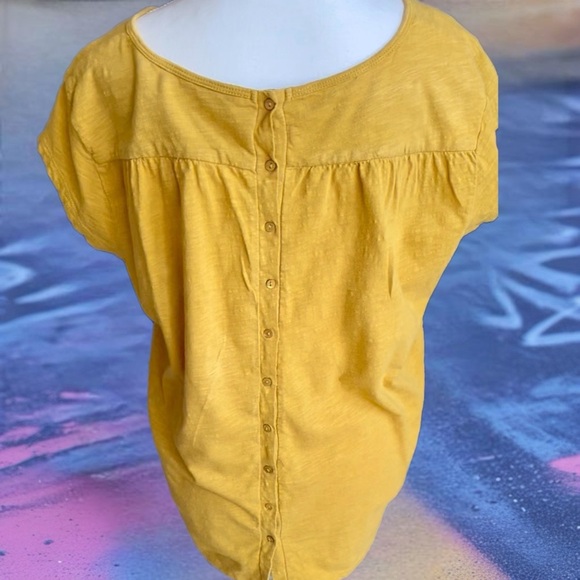 Mustard V-Neck Short Sleeve Women's Top - Picture 9 of 13